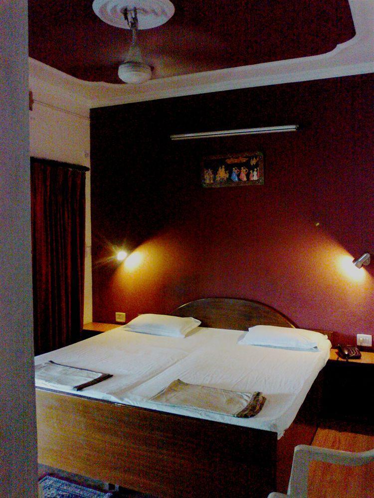 Hotel Ajay International Agra  Exterior photo