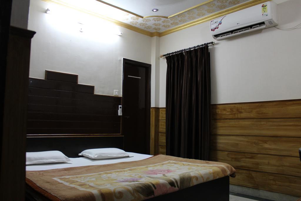Hotel Ajay International Agra  Exterior photo