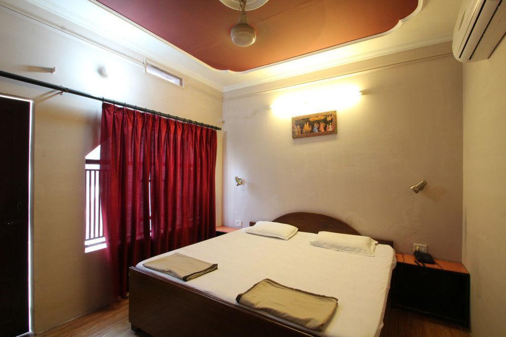 Hotel Ajay International Agra  Exterior photo